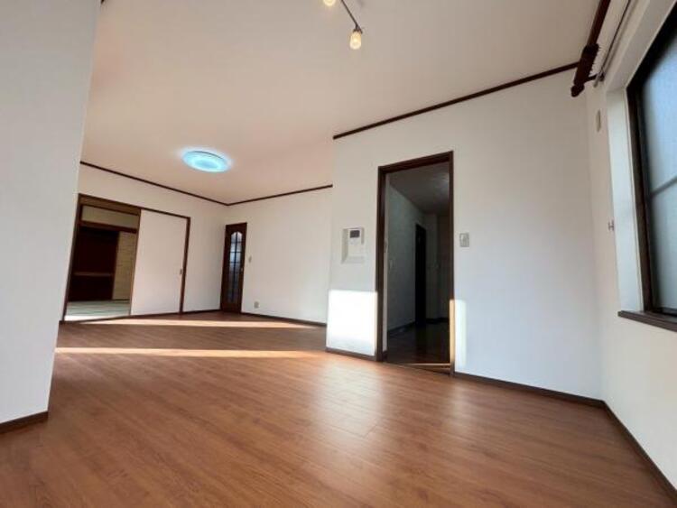 居間 【2025年11月撮影】