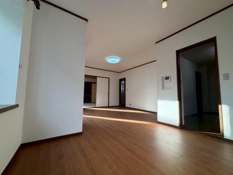 居間 【2025年11月撮影】