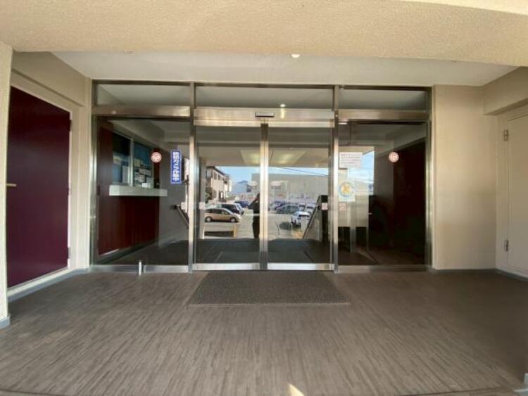 エントランス 【2025年11月撮影】