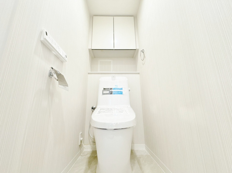 トイレ 暮らしの中のさりげないひとときの快適さにも、こだわりを、持って設備を配しております。