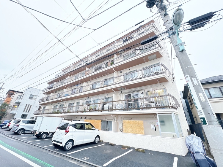 外観 資料には掲載していない情報が、現地にはたくさんあります。是非一度、現地をご確認ください。