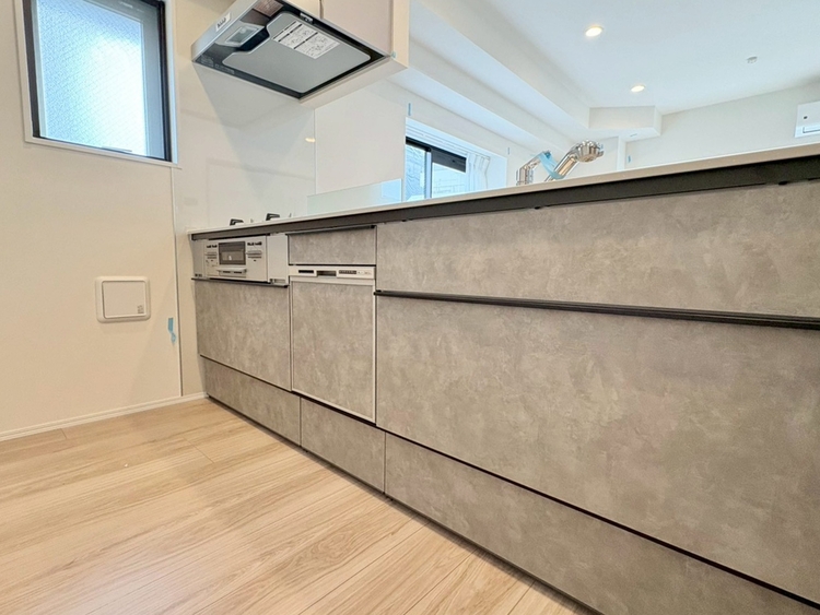 その他 開放感のあるキッチンスペース。調理をしながら、会話も弾みそうですね。