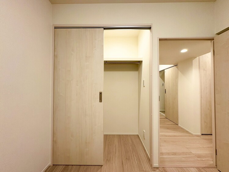 その他 家電やスーツケース、ストック品など何でも片付く嬉しい空間です。