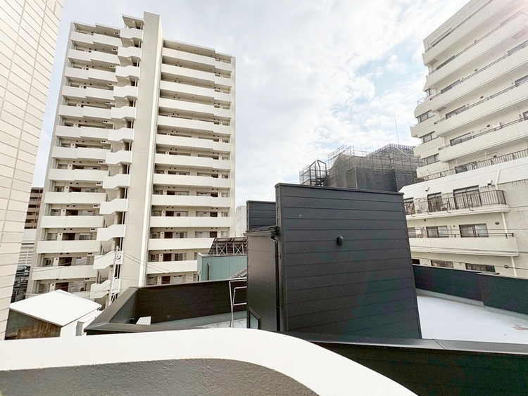 その他 眺望や窓からの景色が良いと、家で過ごす時間も快適です。