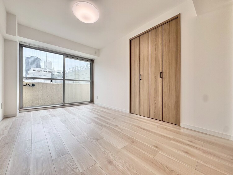 その他 清かで艶やかな時間をもたらしてくれる室内です。