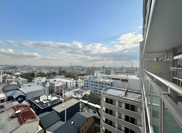 その他 眺望や窓からの景色が良いと、家で過ごす時間も快適です。