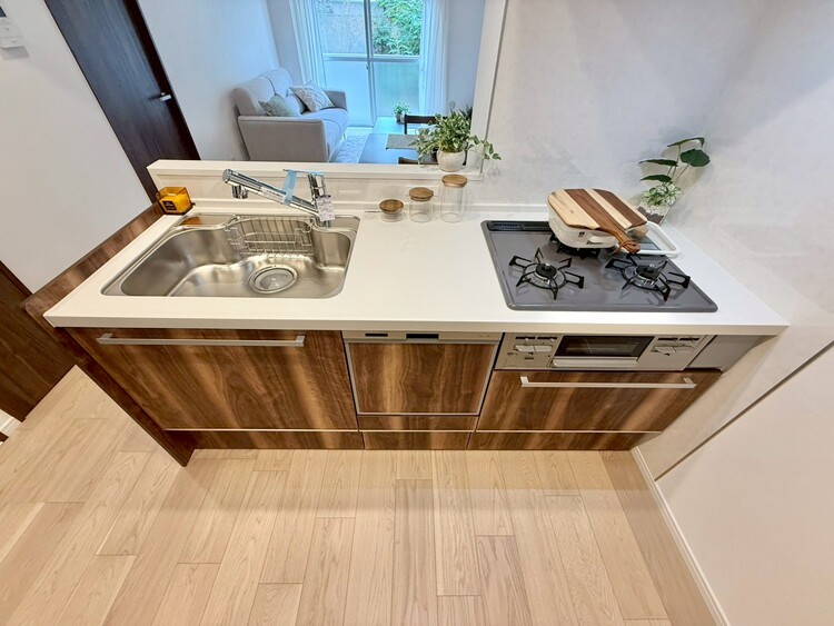 その他 使いやすくスタイリッシュなキッチン空間になっております。