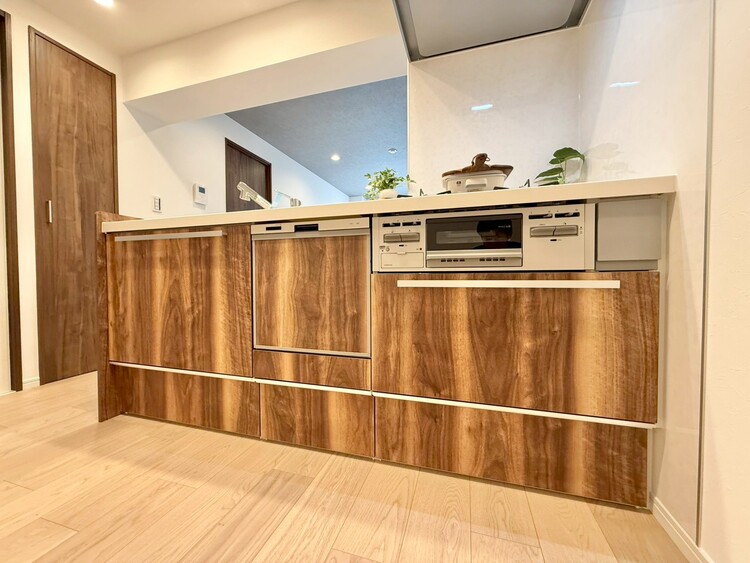 その他 開放感のあるキッチンスペース。調理をしながら、会話も弾みそうですね。