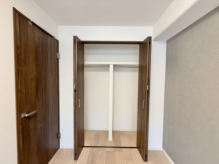 その他 家電やスーツケース、ストック品など何でも片付く嬉しい空間です。