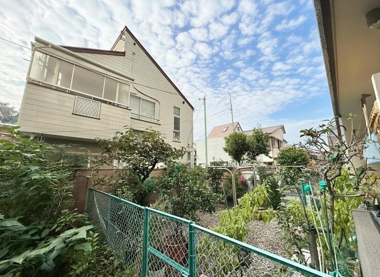 その他 眺望や窓からの景色が良いと、家で過ごす時間も快適です。