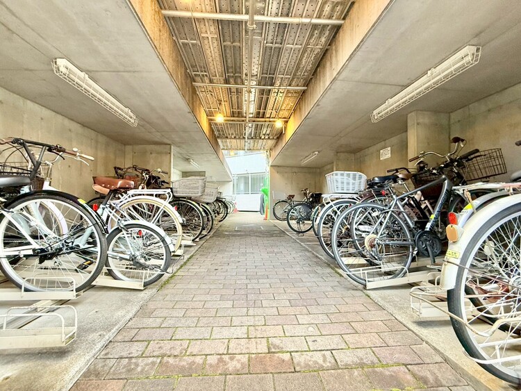 その他 駐輪場も綺麗に整頓されています。※空き状況は都度ご確認下さい。