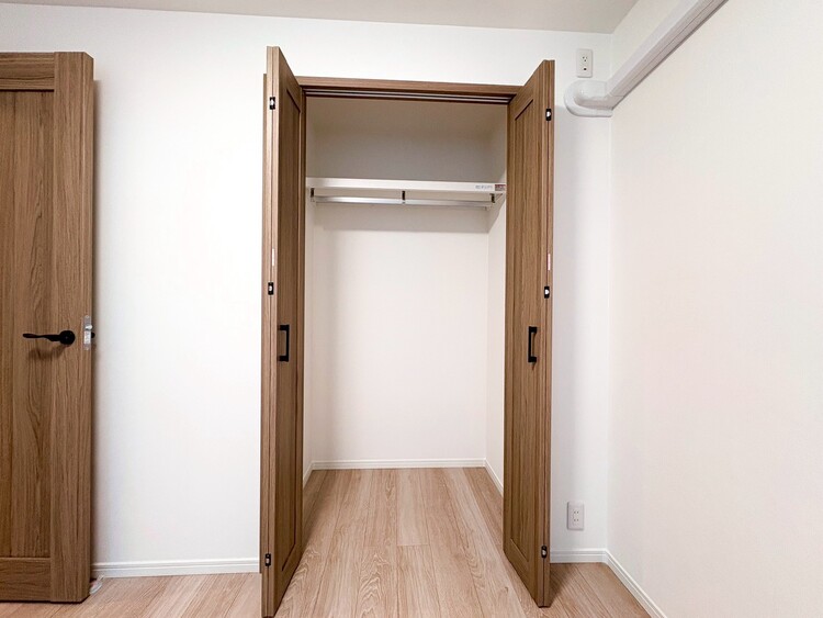 その他 家電やスーツケース、ストック品など何でも片付く嬉しい空間です。