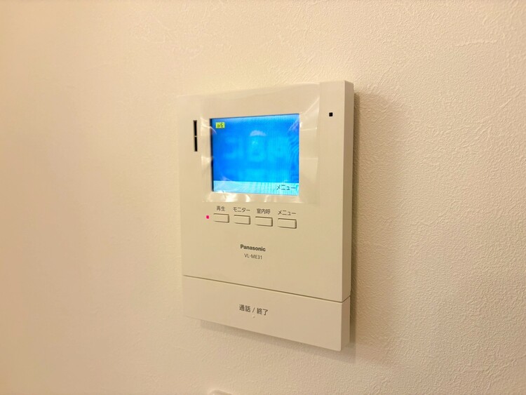 その他 誰が来てもわかる様にモニター付きインターホンを設置。
