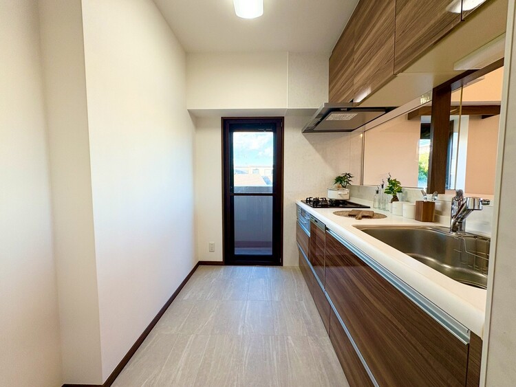 その他 使いやすくスタイリッシュなキッチン空間になっております。