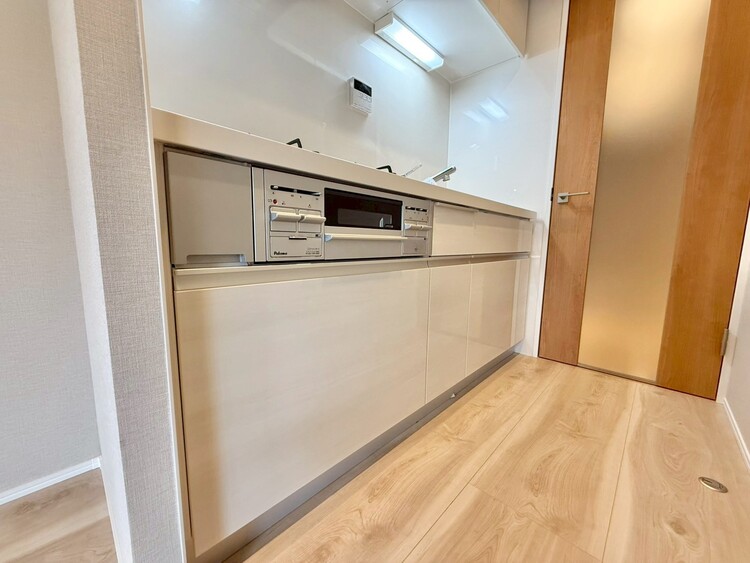 その他 開放感のあるキッチンスペース。調理をしながら、会話も弾みそうですね。