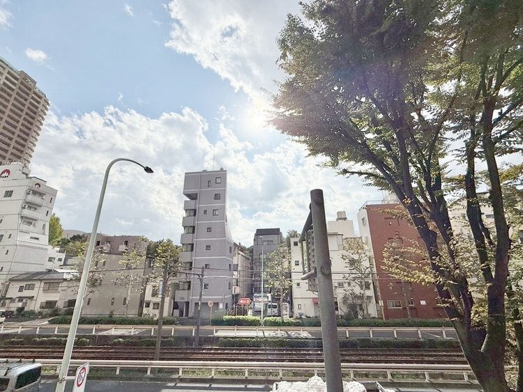 その他 眺望や窓からの景色が良いと、家で過ごす時間も快適です。