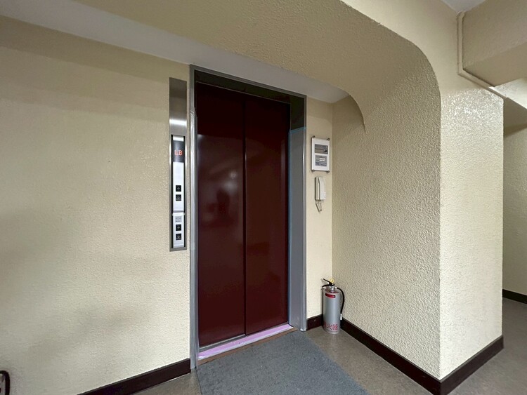 その他 エレベーター完備のため荷物が多くなっても安心。