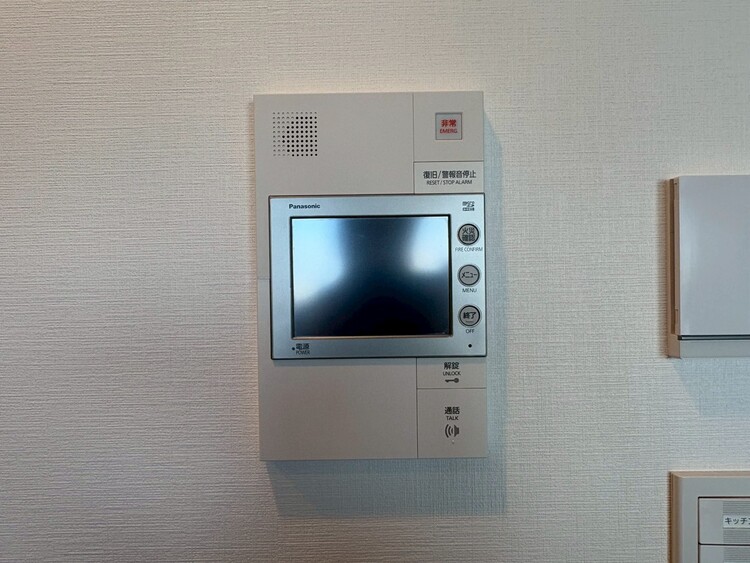 その他 誰が来てもわかる様にモニター付きインターホンを設置。