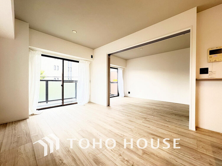 内装 ゆったりとくつろげる上質なリビングダイニング