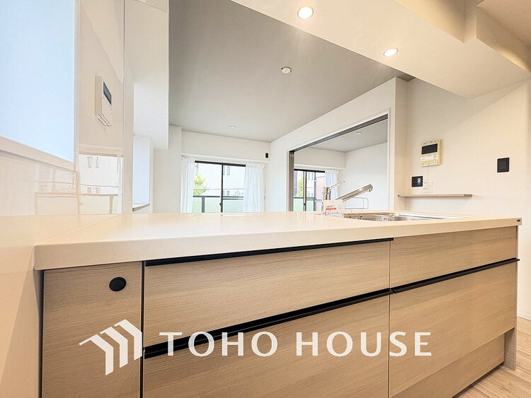 キッチン デザインと機能性を兼ね備えたシステムキッチン