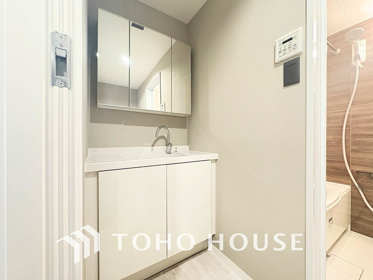 洗面 清潔感のある脱衣場