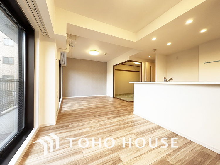 内装 ゆったりとくつろげる上質なリビングダイニング