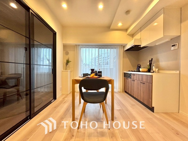 内装 家族みんなの笑顔が、笑い声が絶えない幸せいっぱいのこの場所で新たな生活が始まる