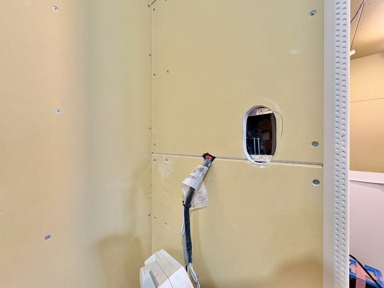 その他 見やすい画面で操作しやすい給湯パネル。