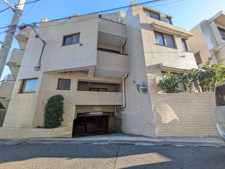 外観 飽きのこないシンプルモダンな外観です。