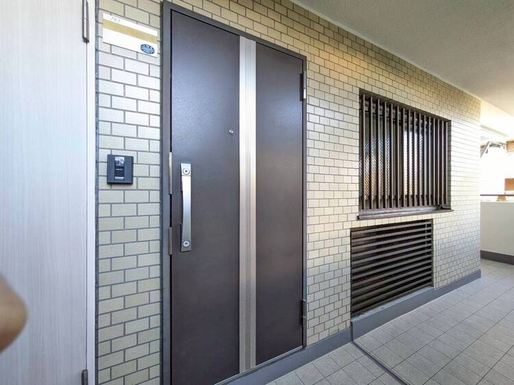 玄関 清潔感のある落ち着いた雰囲気の玄関です。