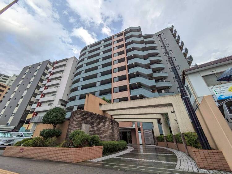 その他 飽きのこないシンプルモダンな外観です。