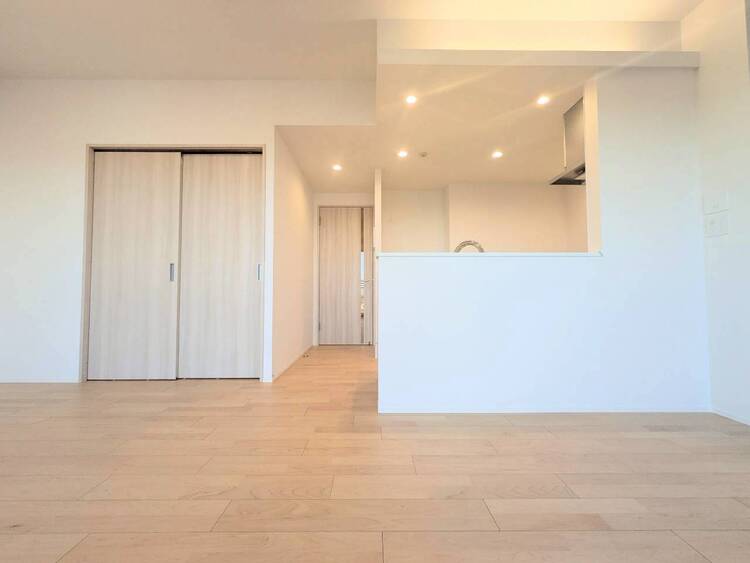 居間 充実した生活は伸びやかな居室空間から始まります。