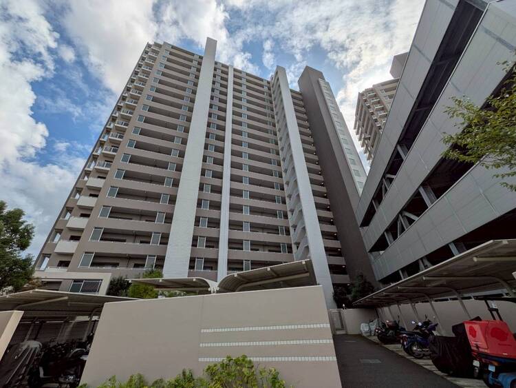 外観 飽きのこないシンプルモダンな外観です。