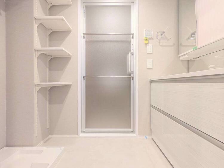 洗面 十分な広さの脱衣所。