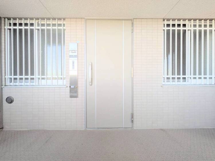 玄関 清潔感のある落ち着いた雰囲気の玄関です。