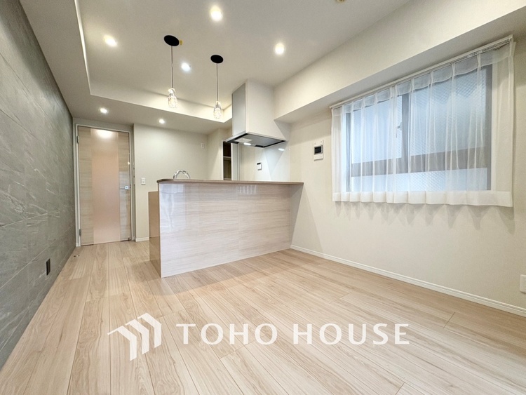 内装 【LIVING】◆家族◆愛する家族を一目で見渡せる。家族が集う空間。永遠に続く幸せな毎日を、ここで。