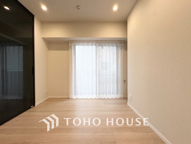 内装 【PRIVATE ROOM】◆快適◆な暮らしに不可欠な収納スペース。快適さとともに思い出も詰まっていく。