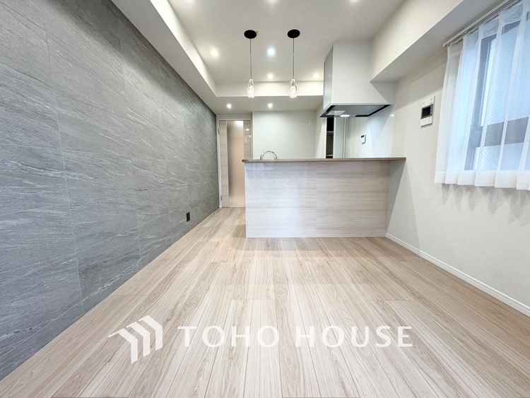 内装 【LIVING】◆simple is best◆無駄のない綺麗なつくりのリビングルームであなただけの暮らしを。