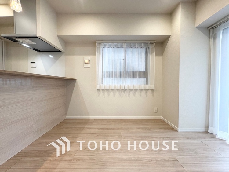 キッチン 【KITCHEN】◆家族のおはよう◆の声を笑顔で迎えてあげられるシステムキッチン。朝ごはんが楽しみでちょっと早起きしたくなるんです。