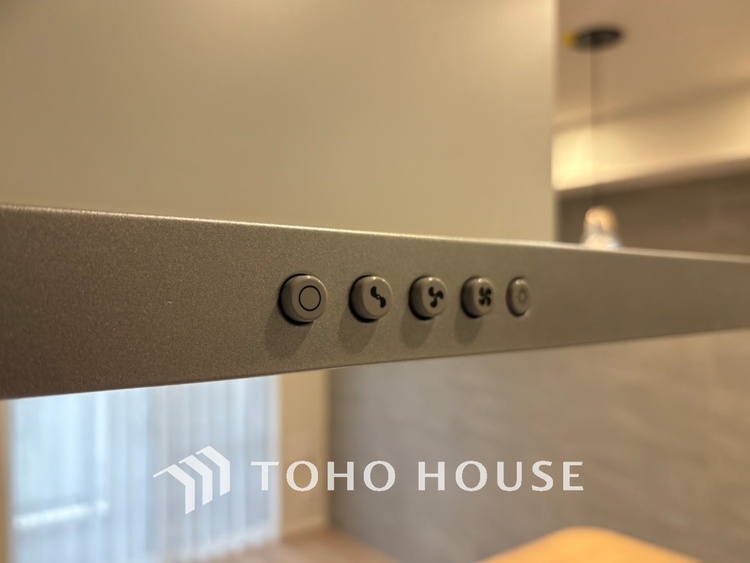 その他 【KITCHEN】◆開放的◆後片付けが楽なシステムキッチン。収納スペースの充実！