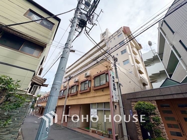 外観 【APPEARANCE】◆陽光◆が差し込む。この開放的な空間に家族の笑顔が集う。家族が一緒に過ごす空間は明るく、そして居心地よく。