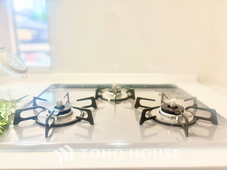 キッチン 【KITCHEN】◆家族のおはよう◆の声を笑顔で迎えてあげられるシステムキッチン。朝ごはんが楽しみでちょっと早起きしたくなるんです。