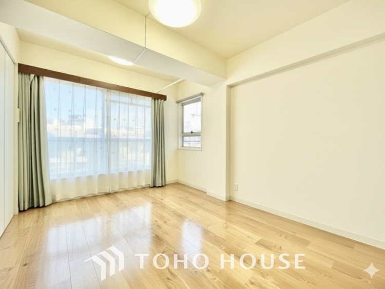 内装 上記画像について配置してあった家具や小物はCG処理により除去している為、上記画像はイメージ画像です。