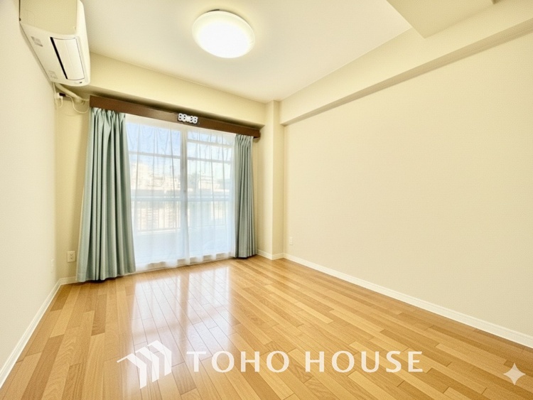 内装 上記画像について配置してあった家具や小物はCG処理により除去している為、上記画像はイメージ画像です。