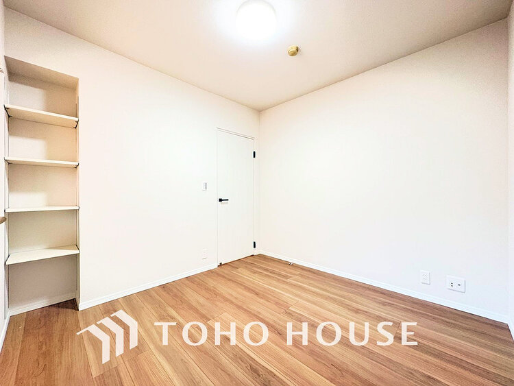 内装 1日の疲れを癒し、心地よく寛げるようゆったりとした広さをしています