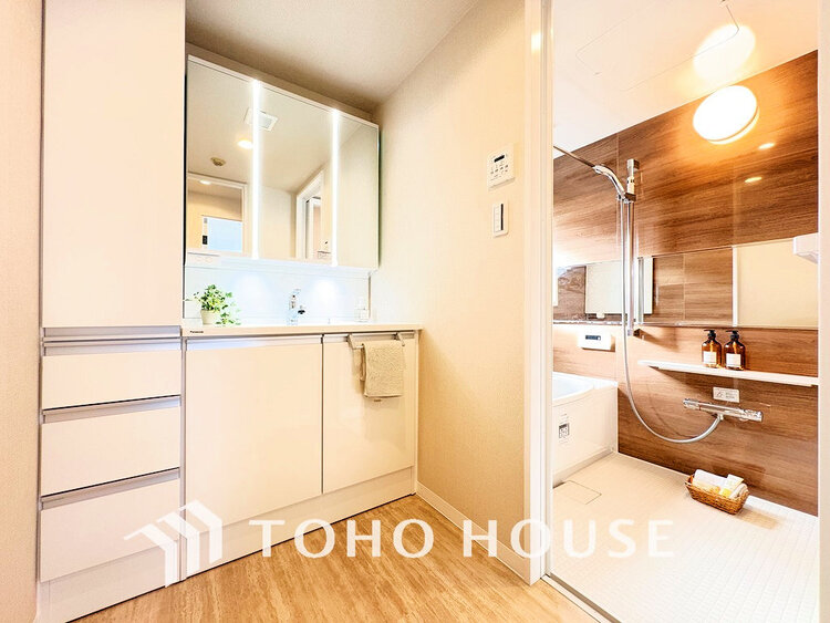 洗面 清潔感のある洗面室