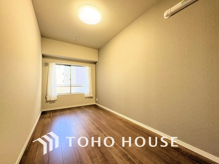 内装 1日の疲れを癒し、心地よく寛げるようゆったりとした広さをしています