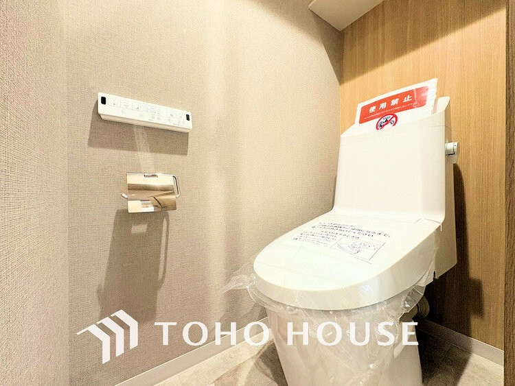 トイレ トイレには快適な温水洗浄便座付
