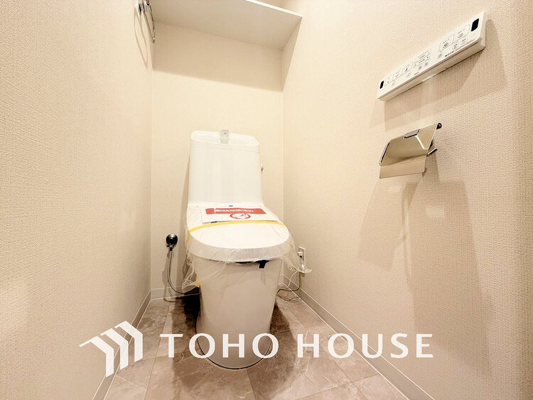 トイレ トイレには快適な温水洗浄便座付