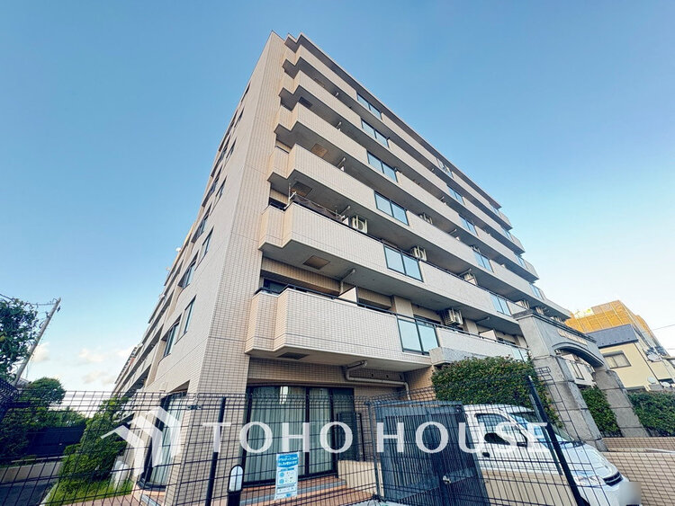 外観 〜使い勝手の良い3LDK住戸〜新規リフォーム済〜近隣には商業施設等も充実〜